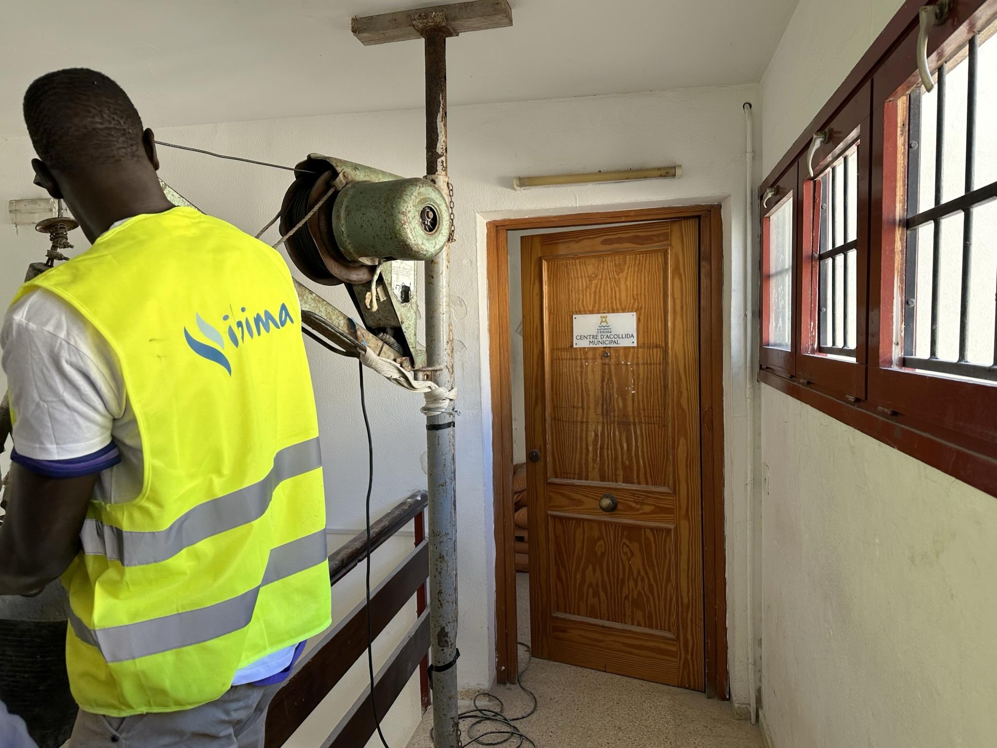 Vibra Hotels y una veintena de empresas se vuelcan para arreglar el nuevo albergue de Cáritas Diocesana de Ibiza Vibra Hotels y una veintena de empresas se vuelcan para arreglar el nuevo albergue de Cáritas Diocesana de Ibiza