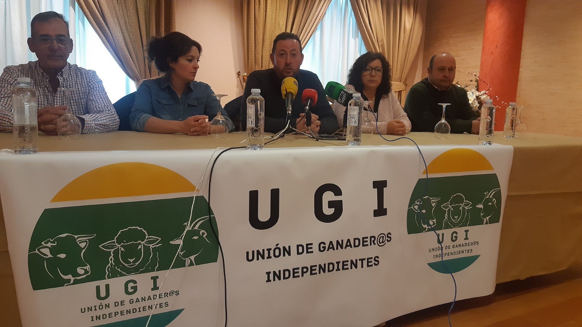 UGI pide en Ciudad Real inversiones para reestructurar y mejorar el sector ganadero al igual que se hace con el viñedo UGI pide en Ciudad Real inversiones para reestructurar y mejorar el sector ganadero al igual que se hace con el viñedo