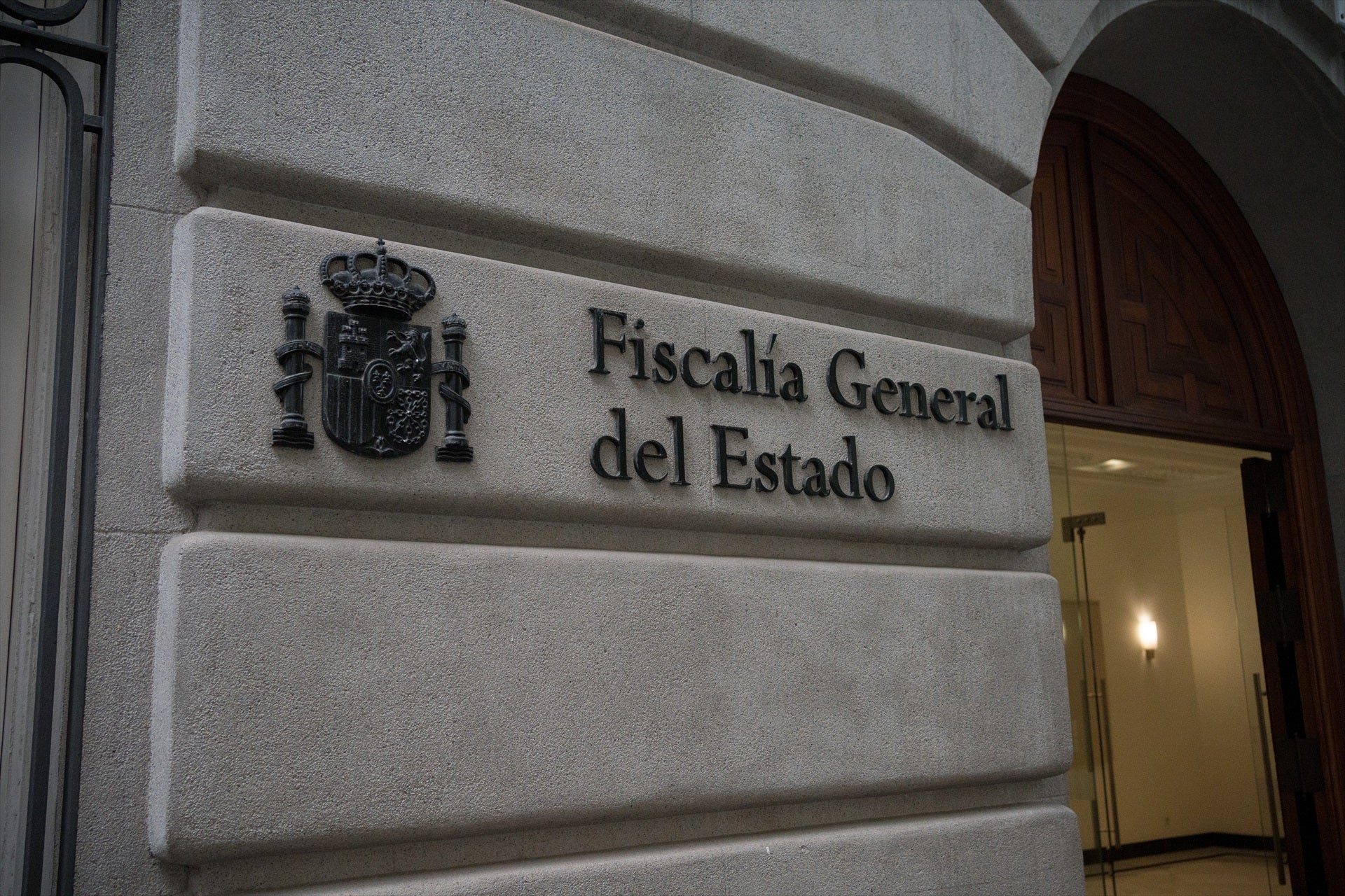 Seis fiscales fuerzan el amparo del Consejo Fiscal por el "lawfare" que niega García Ortiz Seis fiscales fuerzan el amparo del Consejo Fiscal por el "lawfare" que niega García Ortiz