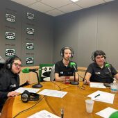 Anabel Barroso, David Tardío y Miguel Guerra en los estudios de Onda Cero