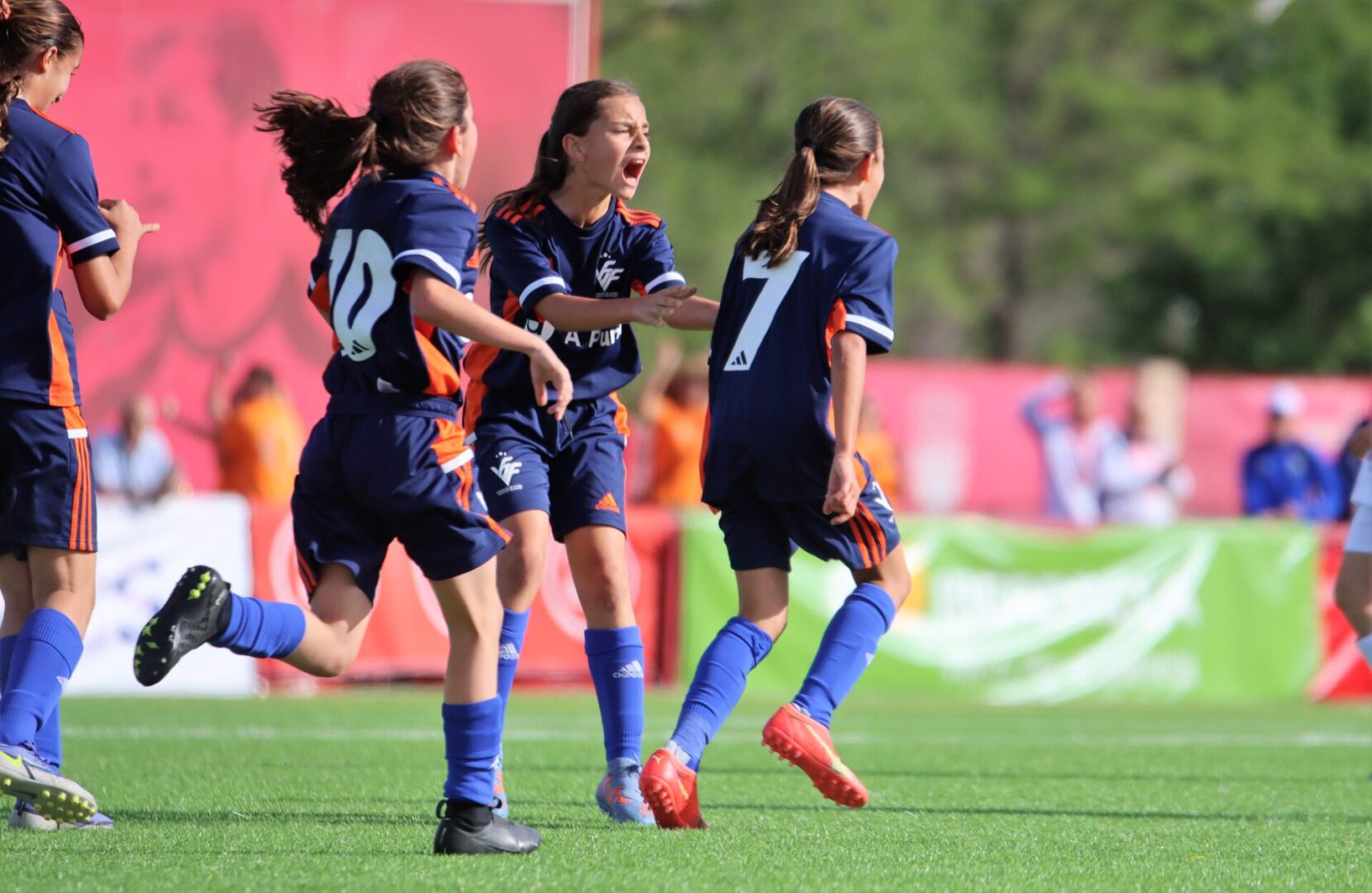 Cuatro jugadoras de la comarca entrenarán con la selección Valenciana Sub-12 Cuatro jugadoras de la comarca entrenarán con la selección Valenciana Sub-12