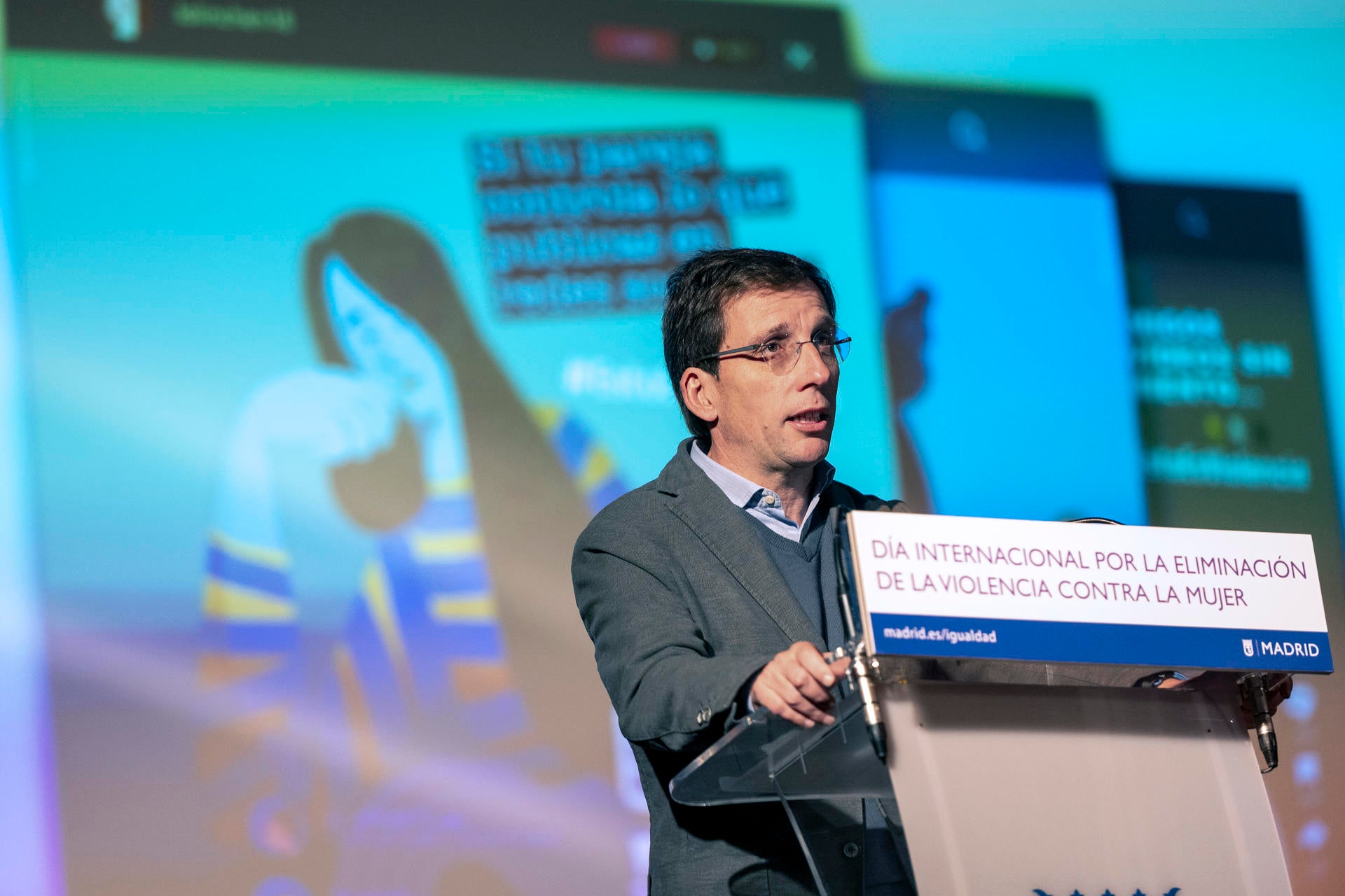 Rechazo de Más Madrid, PSOE y Vox a la decisión de Almeida de dejarlos fuera del acto del 25N Rechazo de Más Madrid, PSOE y Vox a la decisión de Almeida de dejarlos fuera del acto del 25N