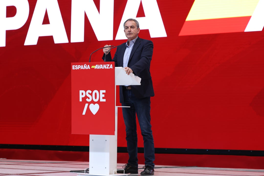 Zapatero dice que la "única patología" que tiene Sánchez para el PP "es que siempre les gana" Zapatero dice que la "única patología" que tiene Sánchez para el PP "es que siempre les gana"