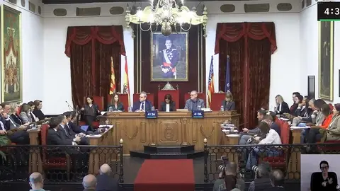 Pleno Municipal del mes de noviembre del Ayuntamiento de Elche. Pleno Municipal del mes de noviembre del Ayuntamiento de Elche.