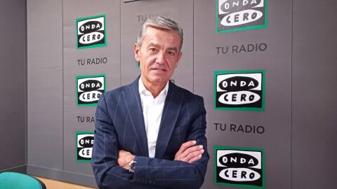 V&iacute;ctor Santos