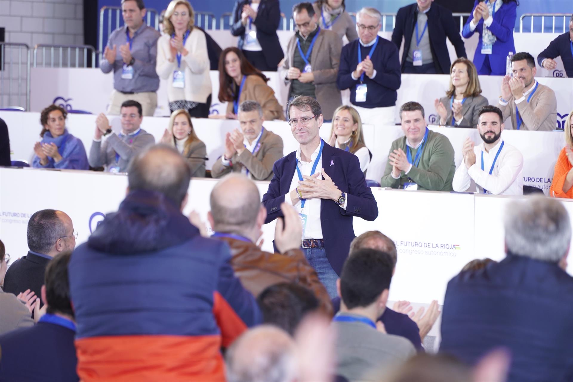 Gonzalo Capellán es elegido presidente del Partido Popular de La Rioja con el 98,4% de los votos Gonzalo Capellán es elegido presidente del Partido Popular de La Rioja con el 98,4% de los votos