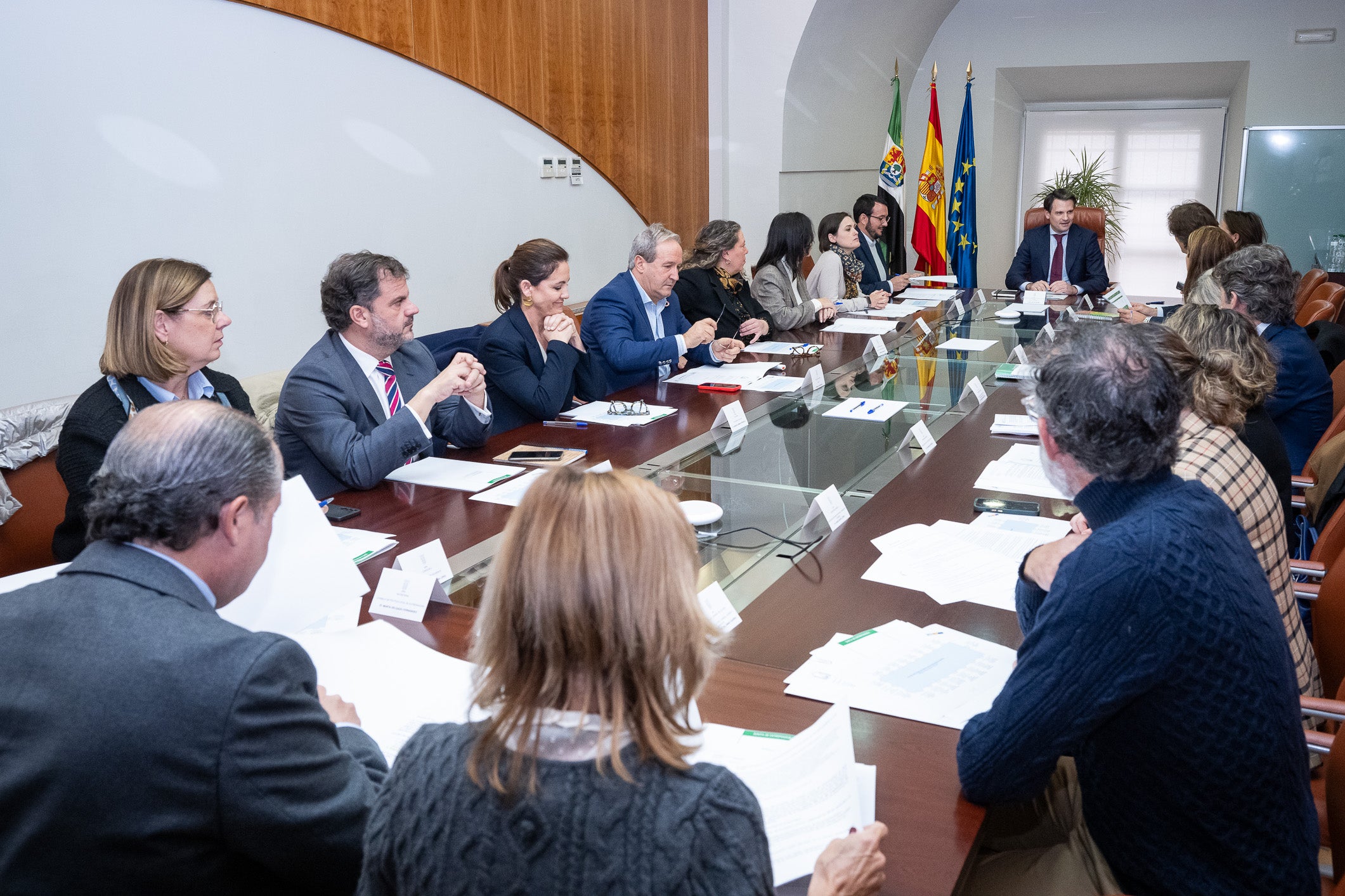 La Junta destinará en 2024 un total de 288 millones para la financiación municipal, un 2,5% más que en 2023 La Junta destinará en 2024 un total de 288 millones para la financiación municipal, un 2,5% más que en 2023