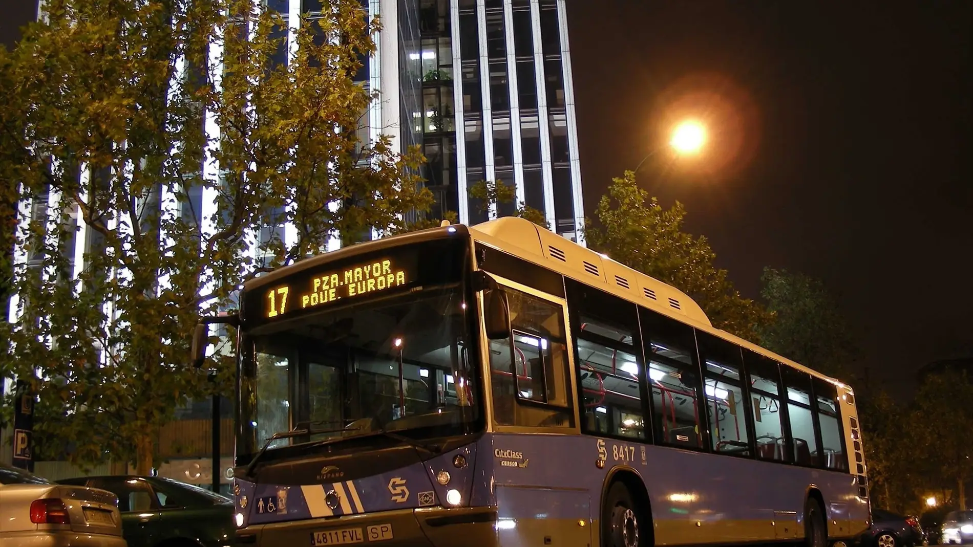 Los autobús nocturno de la Empresa Municipal de Transportes/ Europa Press