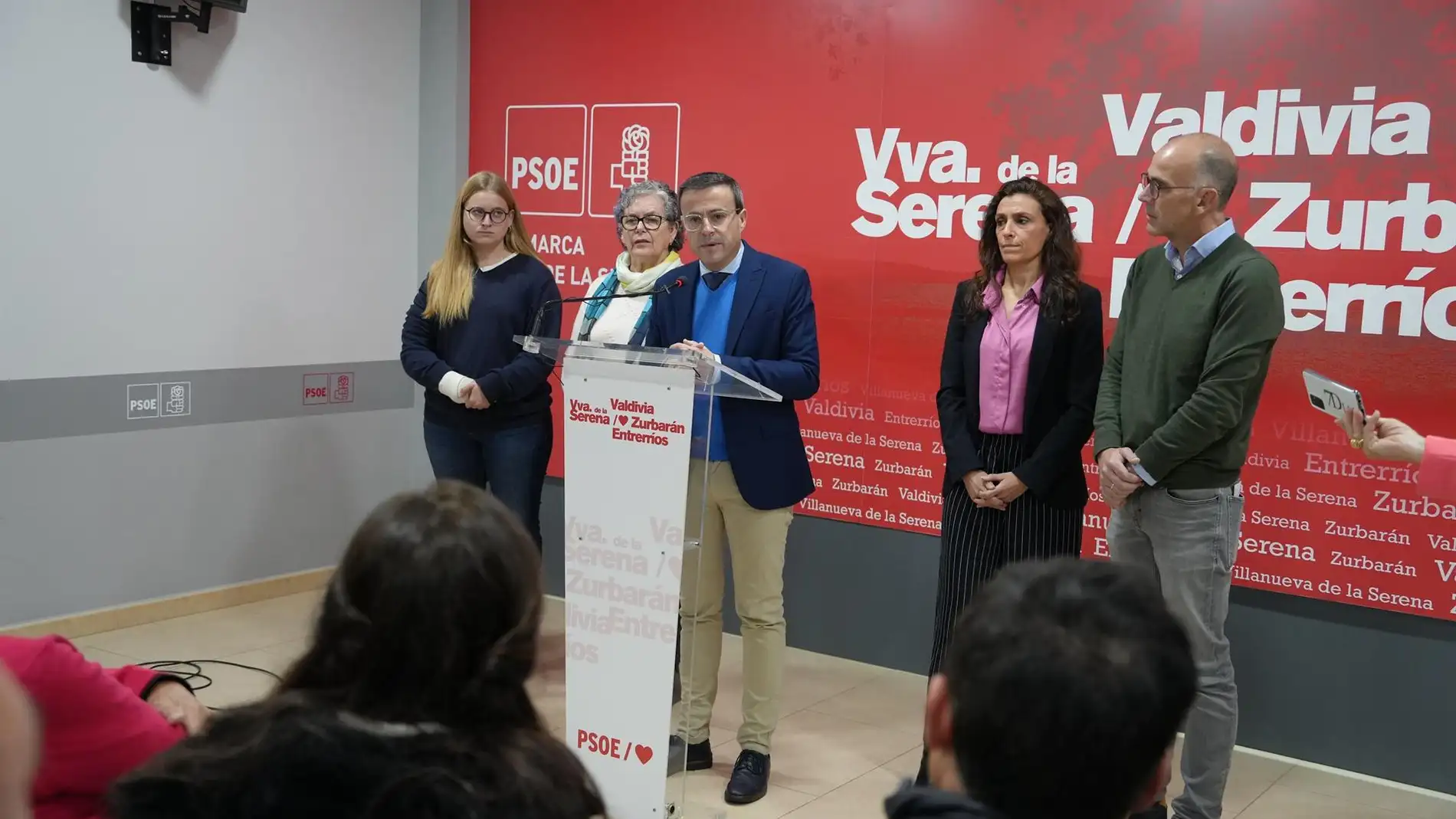 Gallardo anuncia que presentará su candidatura a la Secretaría General del PSOE Extremadura para suceder a Vara