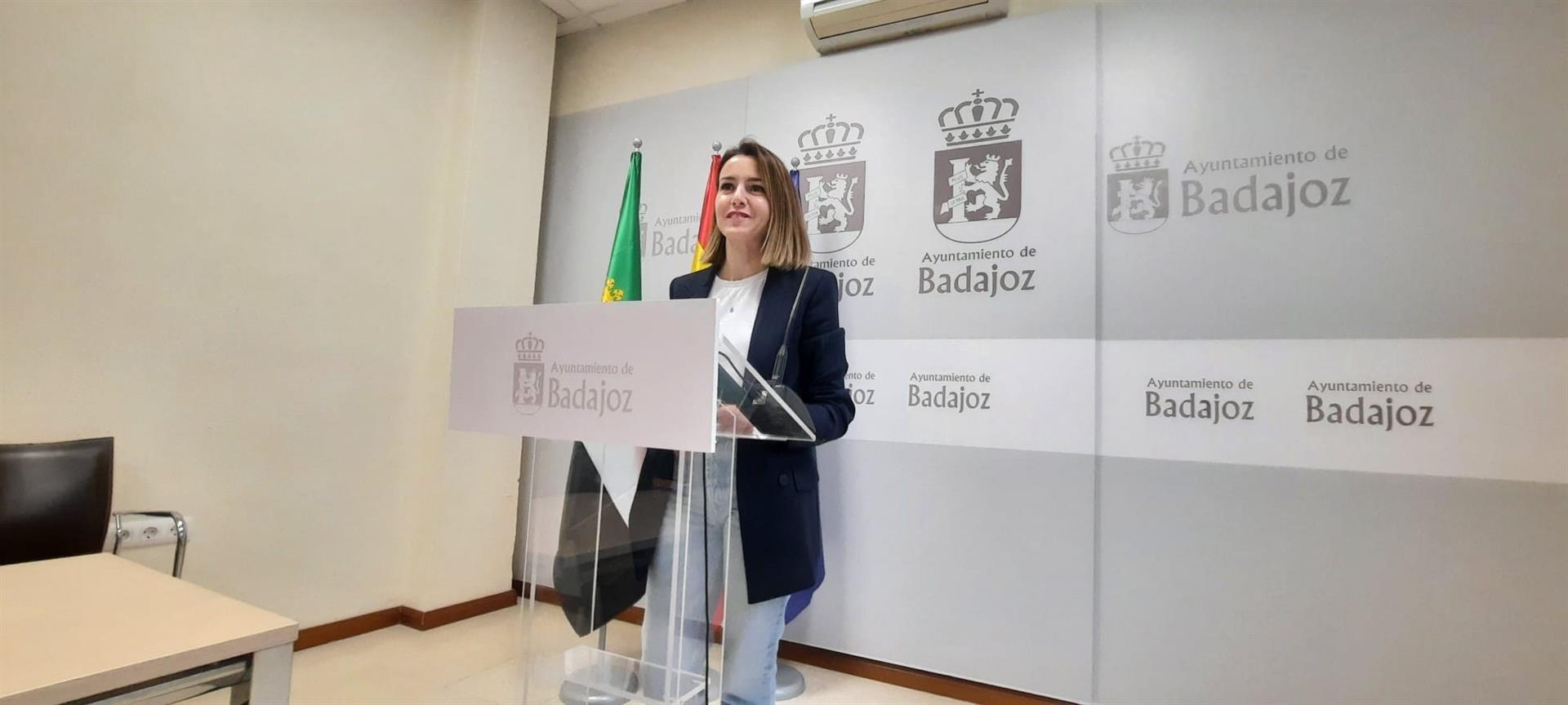 El Ayuntamiento de Badajoz firmará con Caja Rural de Extremadura un crédito de 25,7 millones para el Plan de Impulso El Ayuntamiento de Badajoz firmará con Caja Rural de Extremadura un crédito de 25,7 millones para el Plan de Impulso