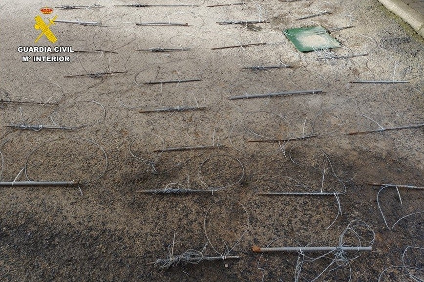 Investigan a una persona por colocar 41 lazos ilegales en un coto privado de Moral de Calatrava Investigan a una persona por colocar 41 lazos ilegales en un coto privado de Moral de Calatrava