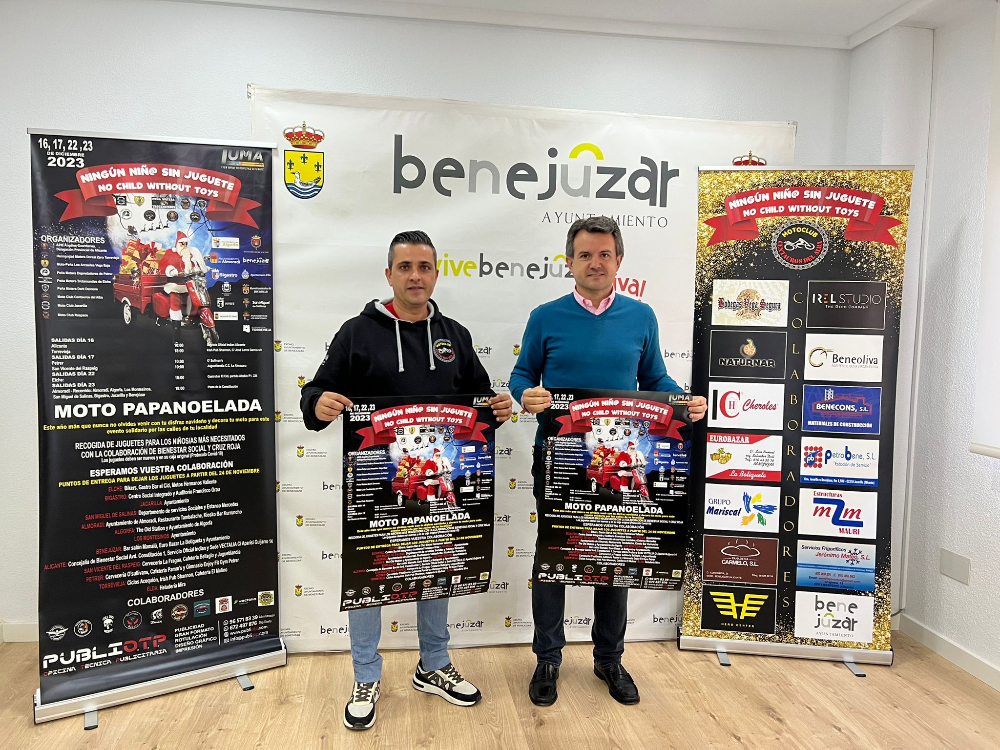 Benejúzar colabora un año más con la iniciativa solidaria de la ‘Moto Papanoelada’ para la recogida de juguetes Benejúzar colabora un año más con la iniciativa solidaria de la ‘Moto Papanoelada’ para la recogida de juguetes