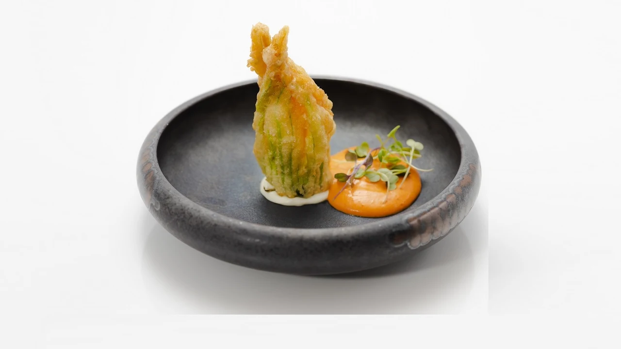 Plato del Restaurante Kabo, premiado con estrella Michelín 2024