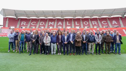 Los veteranos del Mallorca siguen en casa por navidad Fútbol