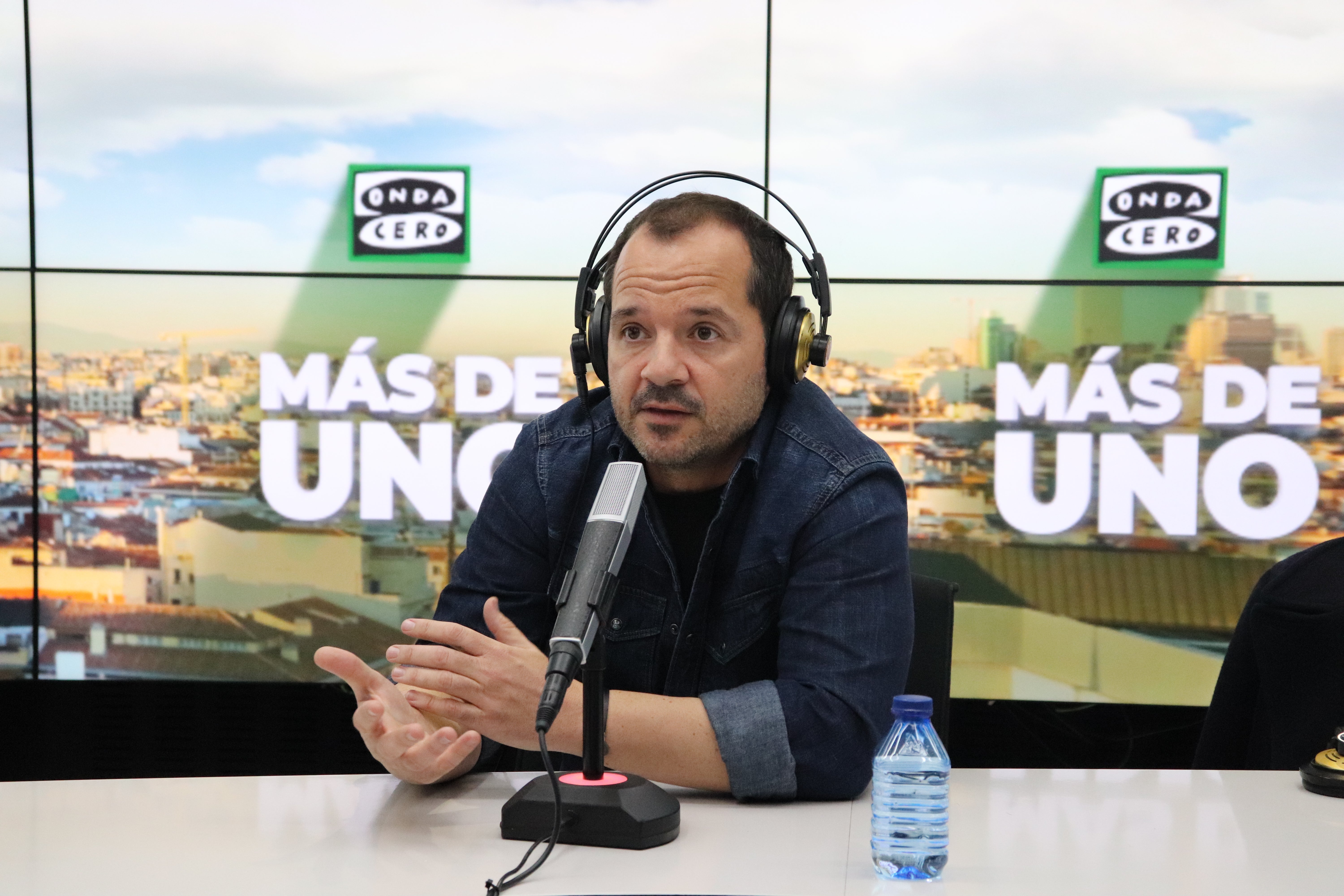 Ángel Martín escribe Detrás del ruido Ángel Martín escribe Detrás del ruido