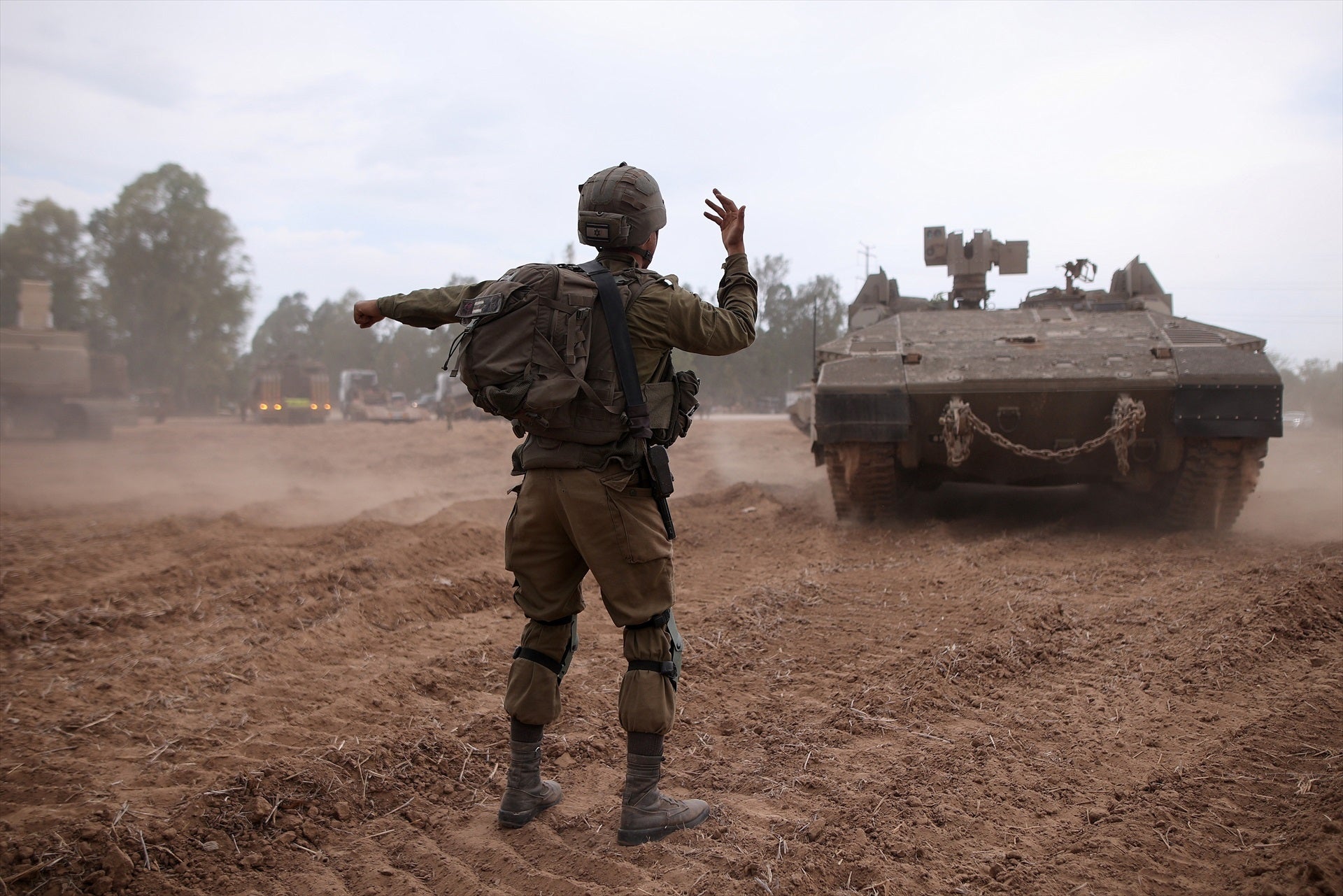 Israel comienza su ofensiva terrestre sobre el sur de la Franja de Gaza Israel comienza su ofensiva terrestre sobre el sur de la Franja de Gaza