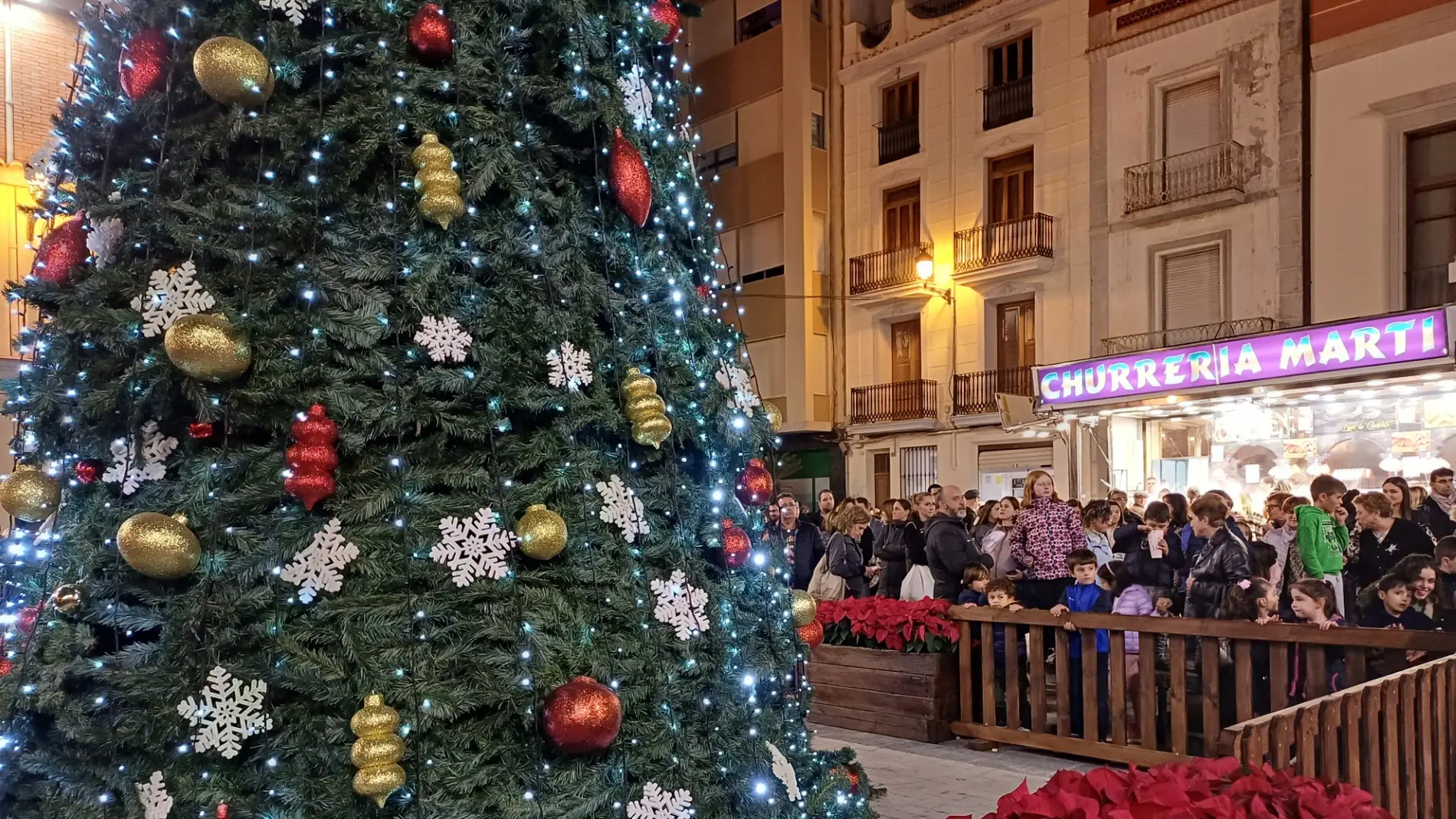 El Ayuntamiento de Nules convoca un concurso de decoración navideña de balcones y fachadas