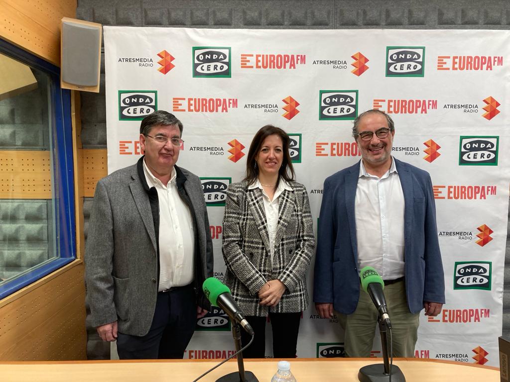 La Junta y las entidades representativas del sector del transporte promueven la incorporación de nuevos profesionales La Junta y las entidades representativas del sector del transporte promueven la incorporación de nuevos profesionales
