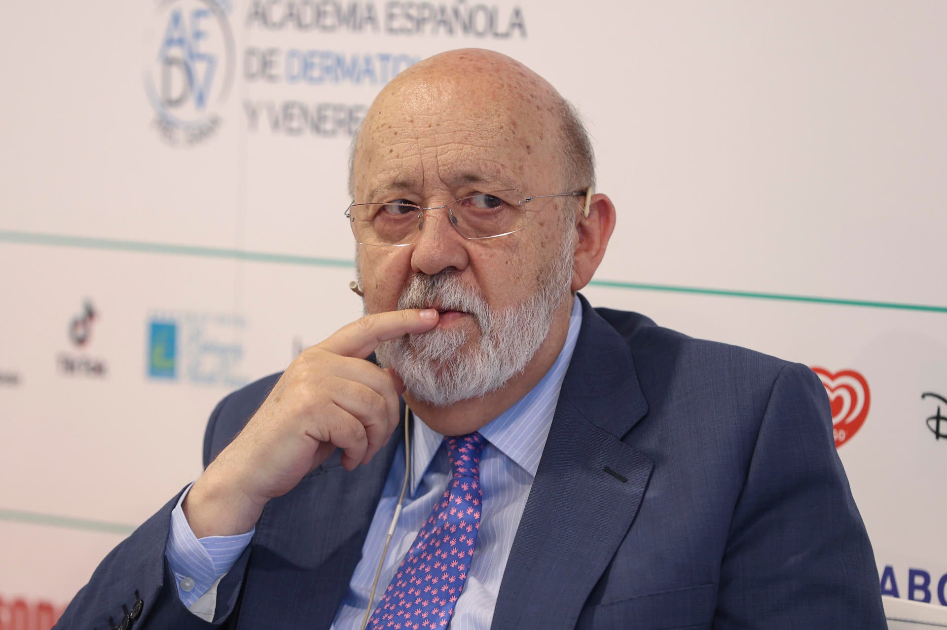 Cómo han ido las predicciones del CIS de Tezanos en las elecciones de Extremadura Cómo han ido las predicciones del CIS de Tezanos en las elecciones de Extremadura