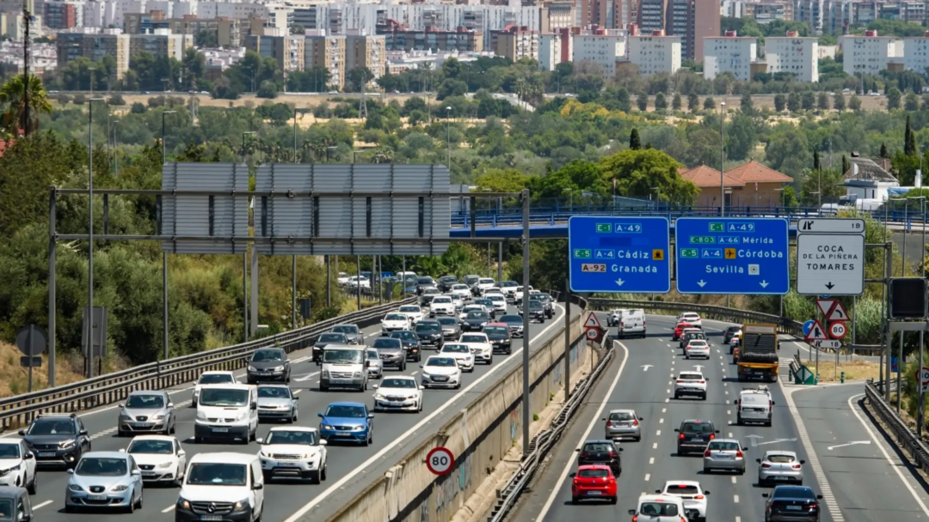 La DGT espera 1´6 millones de desplazamientos en las carreteras madrileñas durante el Puente