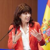 La ministra de Igualdad, Ana Redondo, durante una rueda de prensa tras una reunión informal ministerial de Igualdad