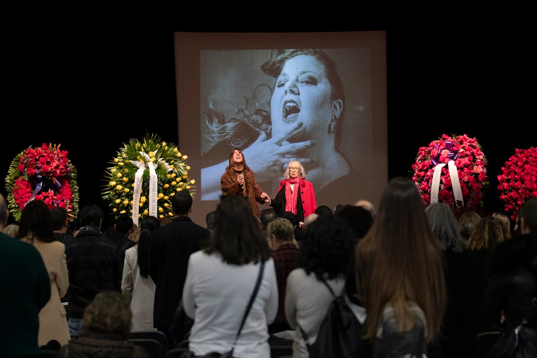 La madre de Itziar Castro agradece todo el apoyo: "Era muy buena, vivió para hacerme feliz" La madre de Itziar Castro agradece todo el apoyo: "Era muy buena, vivió para hacerme feliz"