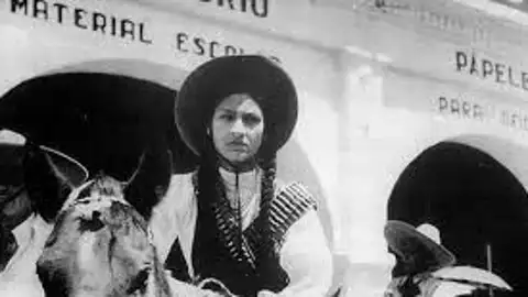 https:elpais.com/mexico/2023-11-18/quienes-eran-las-adelitas-las-mujeres-que-participaron-en-la-revolucion.html https:elpais.com/mexico/2023-11-18/quienes-eran-las-adelitas-las-mujeres-que-participaron-en-la-revolucion.html