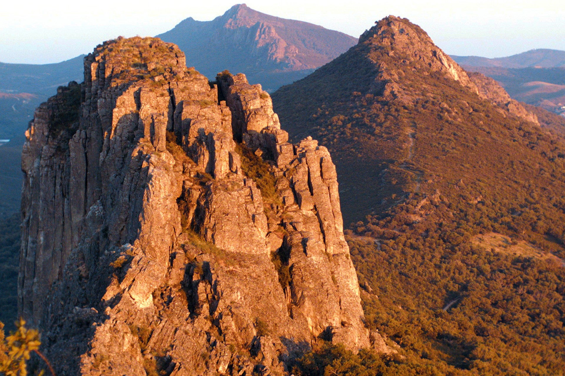 El Geoparque Villuercas-Ibores-Jara renueva por 4 años la tarjeta verde y mantiene su permanencia como territorio Unesco El Geoparque Villuercas-Ibores-Jara renueva por 4 años la tarjeta verde y mantiene su permanencia como territorio Unesco