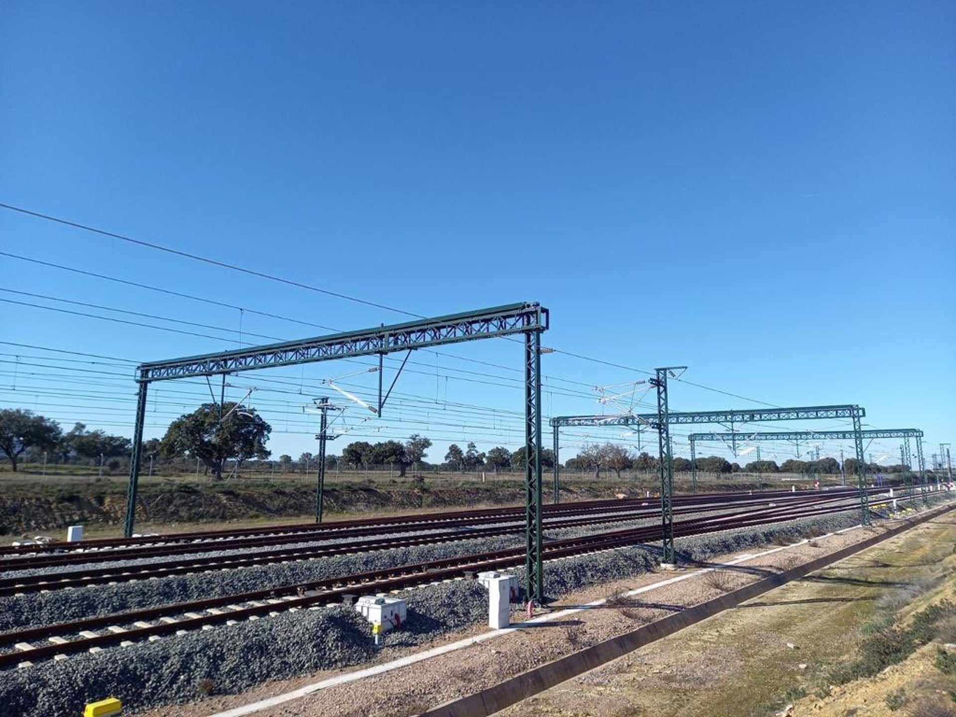 La CEV alerta de que la vía única del tramo Teruel-Sagunto puede limitar el futuro ferroviario de Castellón y la Comunitat La CEV alerta de que la vía única del tramo Teruel-Sagunto puede limitar el futuro ferroviario de Castellón y la Comunitat