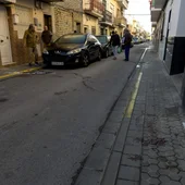 Vista del lugar en el que una persona ha fallecido y al menos otra ha resultado herida de gravedad en un tiroteo ocurrido en el barriada de Palmete, en Sevilla Vista del lugar en el que una persona ha fallecido y al menos otra ha resultado herida de gravedad en un tiroteo ocurrido en el barriada de Palmete, en Sevilla
