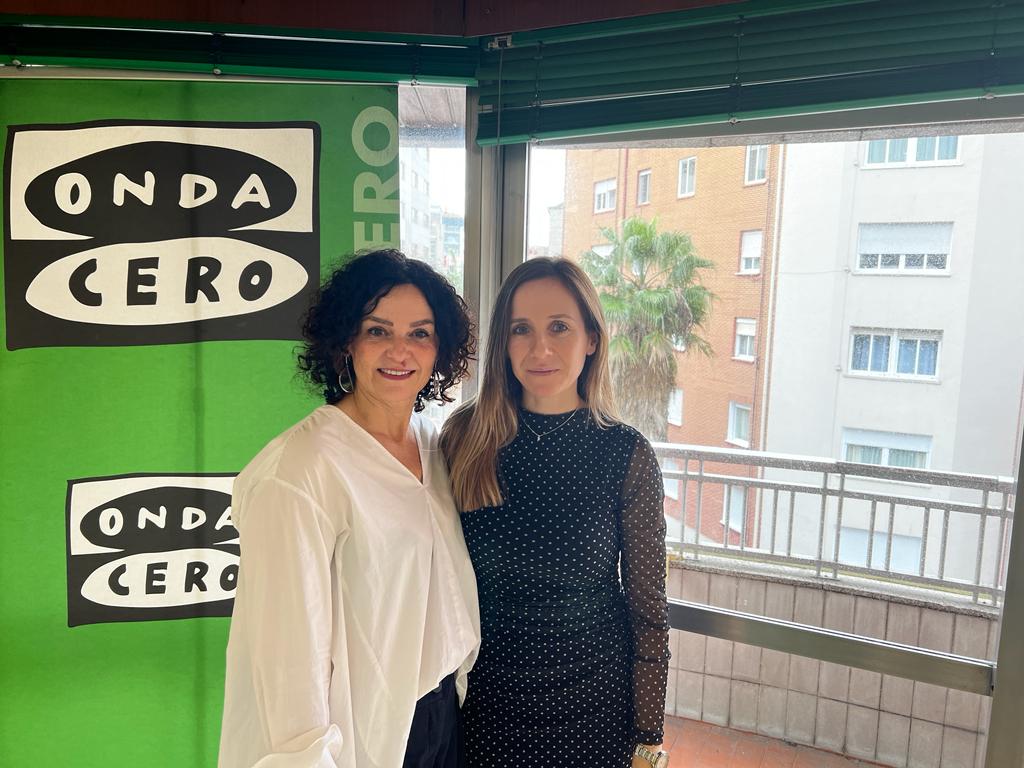 Marta Blanco ofrece una charla en Marín sobre ayudas para el cuidado de nuestros mayores Marta Blanco ofrece una charla en Marín sobre ayudas para el cuidado de nuestros mayores