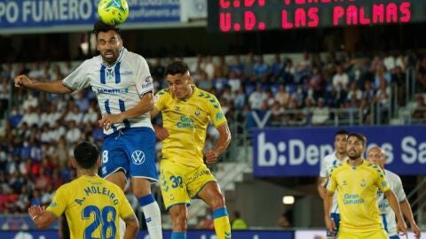 Imagen de un derbi Tenerife- Las Palmas