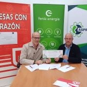 Los empresarios del Metal donan 5.000 euros a Afaex y Cáritas para ayudar a más de un centenar de extremeños