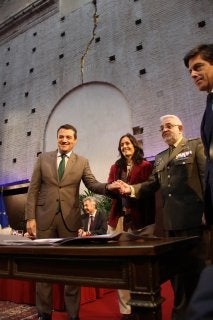 Defensa recibe las 85 hectáreas de La Rinconada para la Base Logística Defensa recibe las 85 hectáreas de La Rinconada para la Base Logística