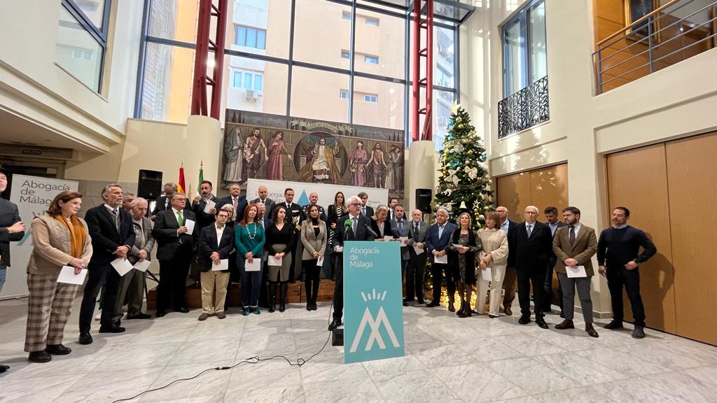 La Abogacía de Málaga conmemora el 75 aniversario de los Derechos Humanos con un reconocimiento a Proyecto Hombre La Abogacía de Málaga conmemora el 75 aniversario de los Derechos Humanos con un reconocimiento a Proyecto Hombre