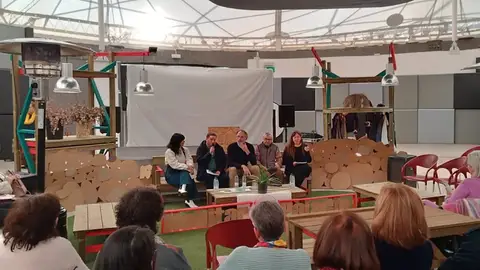 Una exposición itinerante auspiciada por el Museo del Prado recorrerá 11 pueblos del Valle del Jerte Una exposición itinerante auspiciada por el Museo del Prado recorrerá 11 pueblos del Valle del Jerte