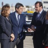 Visita del ministro de Transportes, Óscar Puente, al Puerto de València - 