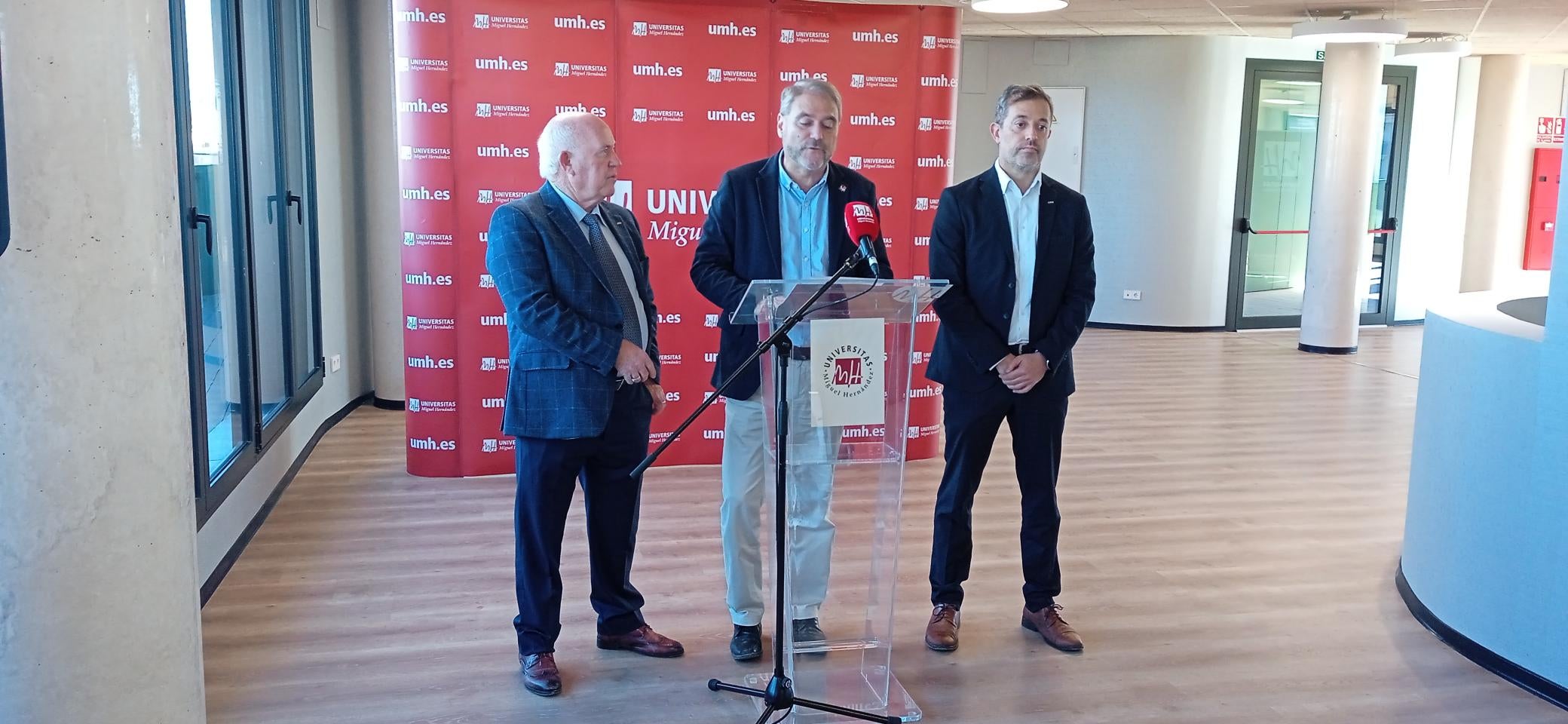 El Consell abogará por el consenso entre la UMH de Elche y la UA para cerrar la polémica en torno a Medicina El Consell abogará por el consenso entre la UMH de Elche y la UA para cerrar la polémica en torno a Medicina