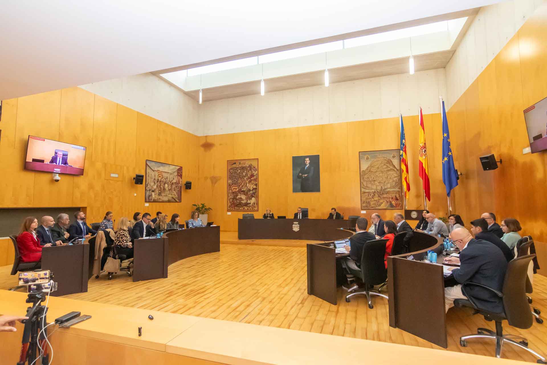 El pleno de Benidorm aprobará el lunes el nuevos contrato de limpieza por 328 millones de euros El pleno de Benidorm aprobará el lunes el nuevos contrato de limpieza por 328 millones de euros