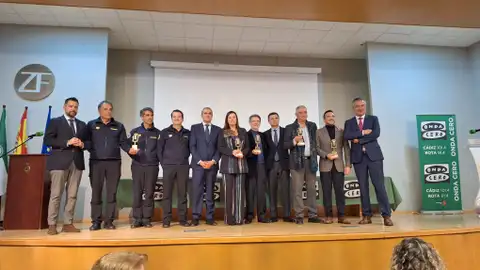 Foto de familia de los Premios Anuales ONDA CERO CÁDIZ Foto de familia de los Premios Anuales ONDA CERO CÁDIZ