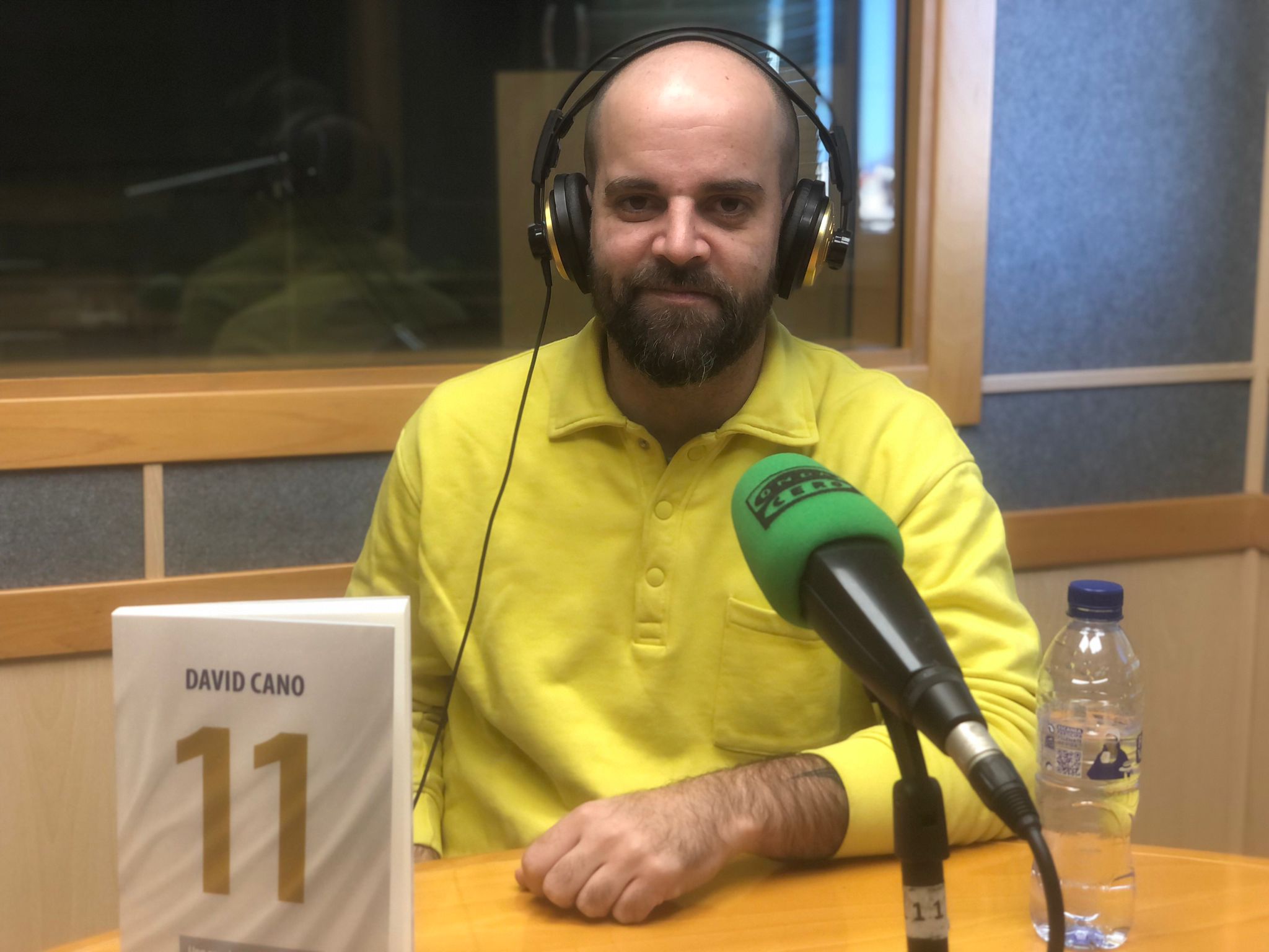 '11', una novela sobre el tabú de la homosexualidad en el fútbol '11', una novela sobre el tabú de la homosexualidad en el fútbol