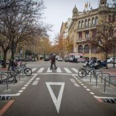 Las zonas de estacionamiento de bici y VMP han eliminado numerosas plazas para coches