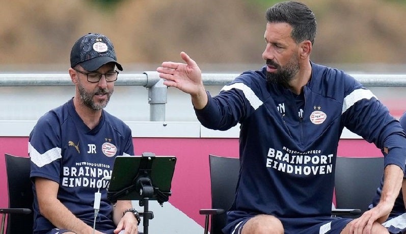 Javier Rabanal, el tinerfeño que triunfó junto a Ruud Van Nistelrooy en el PSV Javier Rabanal, el tinerfeño que triunfó junto a Ruud Van Nistelrooy en el PSV