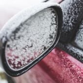 Cómo quitar el hielo del coche: cinco trucos fáciles para hacerlo rápido