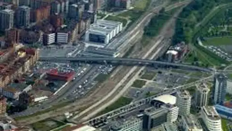 Viaducto de Carlos Marx en Gijón Viaducto de Carlos Marx en Gijón