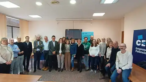Sindicatos y patronal firman el nuevo convenio del Sector Sanitario y Sociosanitario Privado de Palencia .