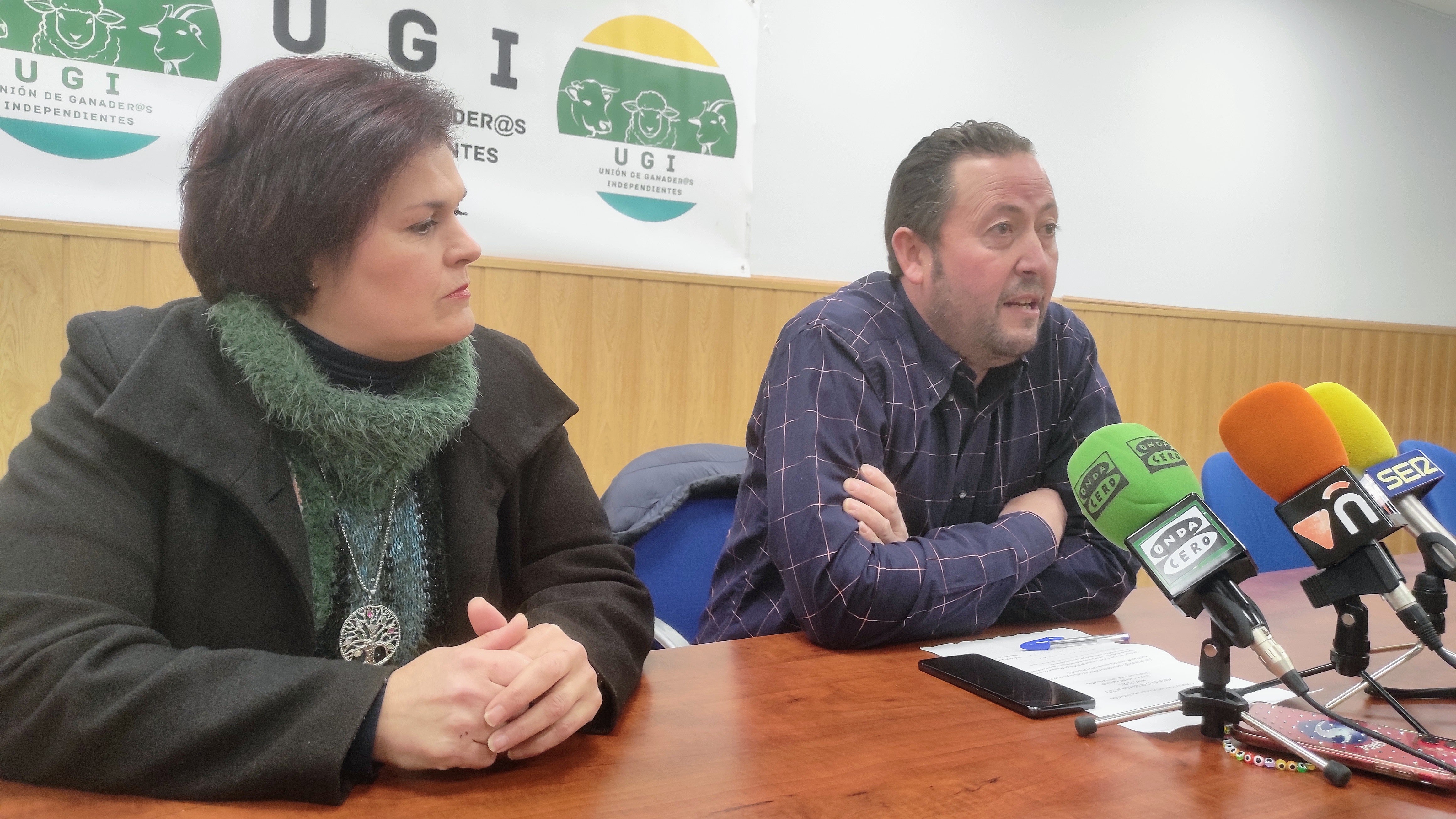 UGI denuncia la bajada injustificada de los precios de la leche de cabra y oveja sin D.O. UGI denuncia la bajada injustificada de los precios de la leche de cabra y oveja sin D.O.