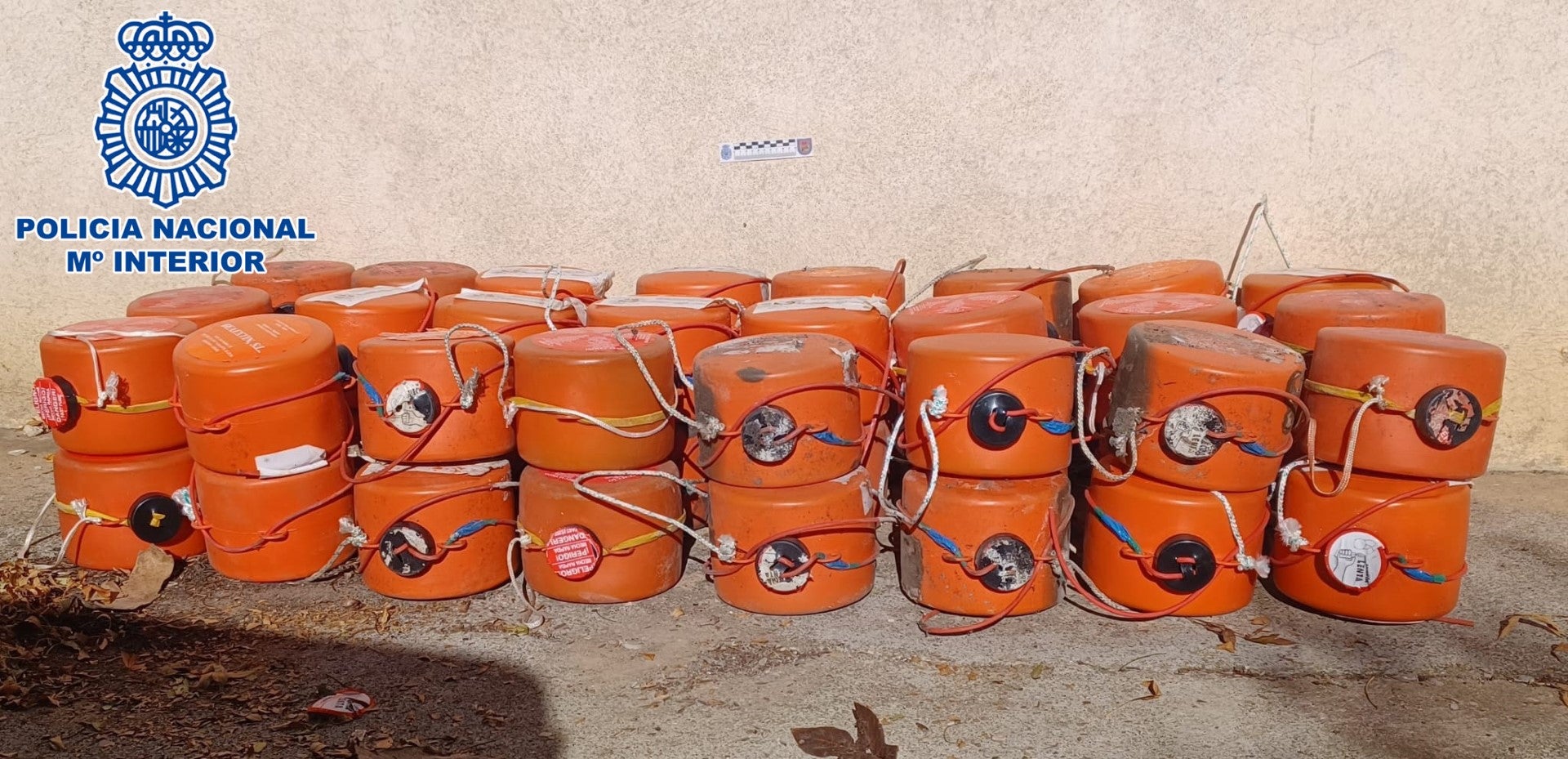 Neutralizadas en Huesca 48 bombas extintoras en mal estado Neutralizadas en Huesca 48 bombas extintoras en mal estado