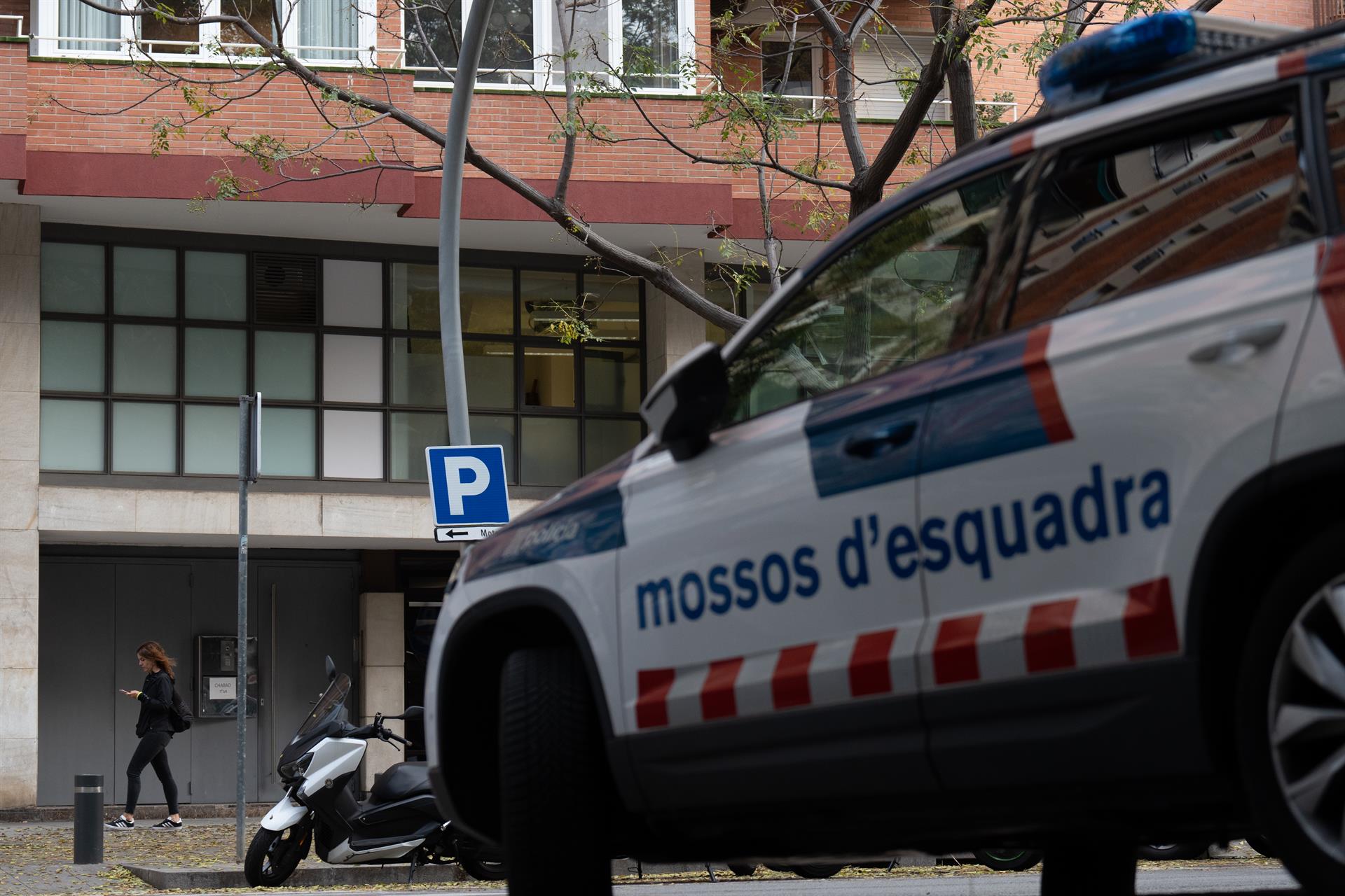Abatido a tiros un hombre en Figueres que disparaba con una escopeta en la calle Abatido a tiros un hombre en Figueres que disparaba con una escopeta en la calle