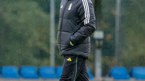 20-12 Luis carrión, entrenador del Real Oviedo 20-12 Luis carrión, entrenador del Real Oviedo